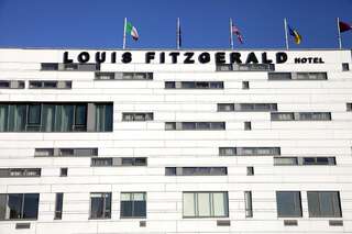 Отель Louis Fitzgerald Hotel Клондолкин-1